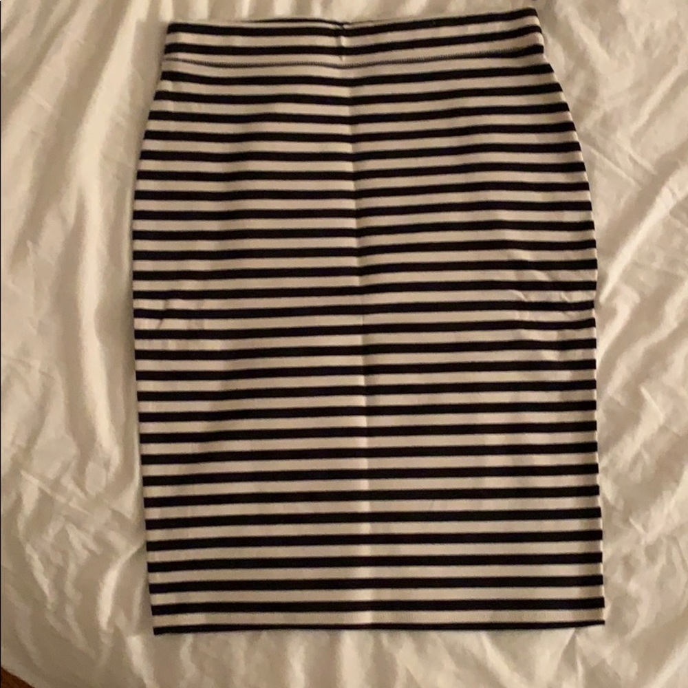 NWT Black/white striped skirt